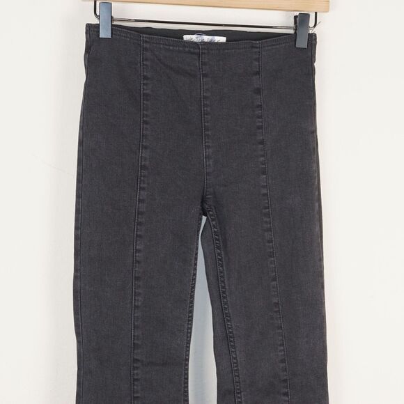 Free People We The Free Pull On Flare Black Jeans Womens Sz 24 - Picture 2 of 10